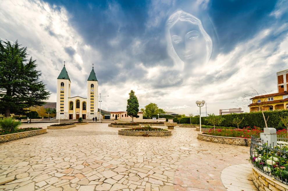 Hotel Barbaric Međugorje Kültér fotó